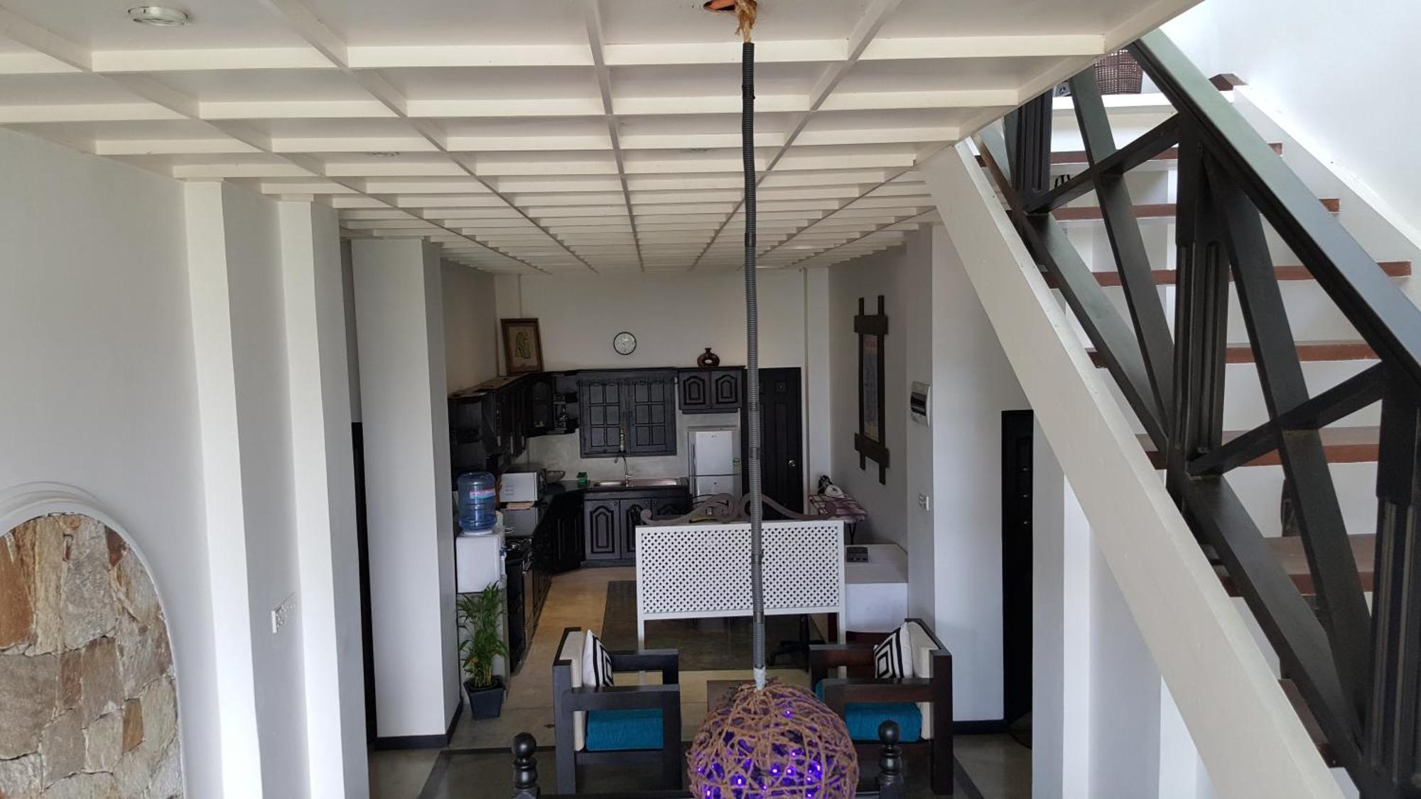 אונה ואטונה Ridee Villa חדר תמונה