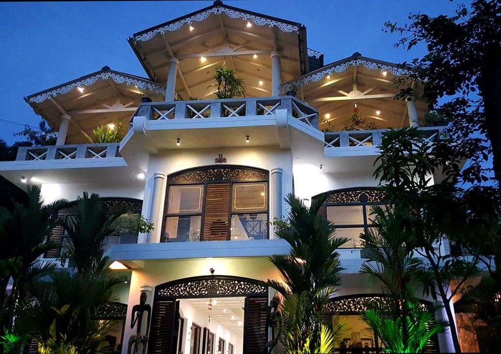 אונה ואטונה Ridee Villa מראה חיצוני תמונה